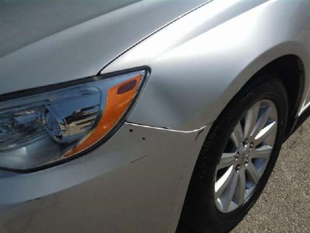 2012 Chrysler 200 Touring 4dr Sedan